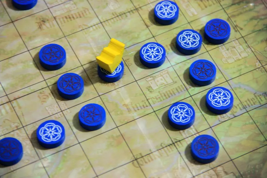 Thames & Kosmos The Rose King - Bordspel 6 Thames & Kosmos The Rose King - Bordspel - Afbeelding 4